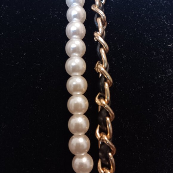 CHANEL MICRO BAG Pendant Bling NECKLACE 2 Strap Crossbody Gold & Pearls - Picture 10 of 13